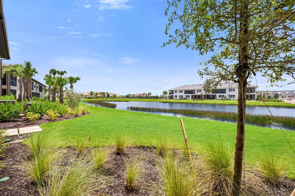 15328 Lucerna Street Naples FL 34114