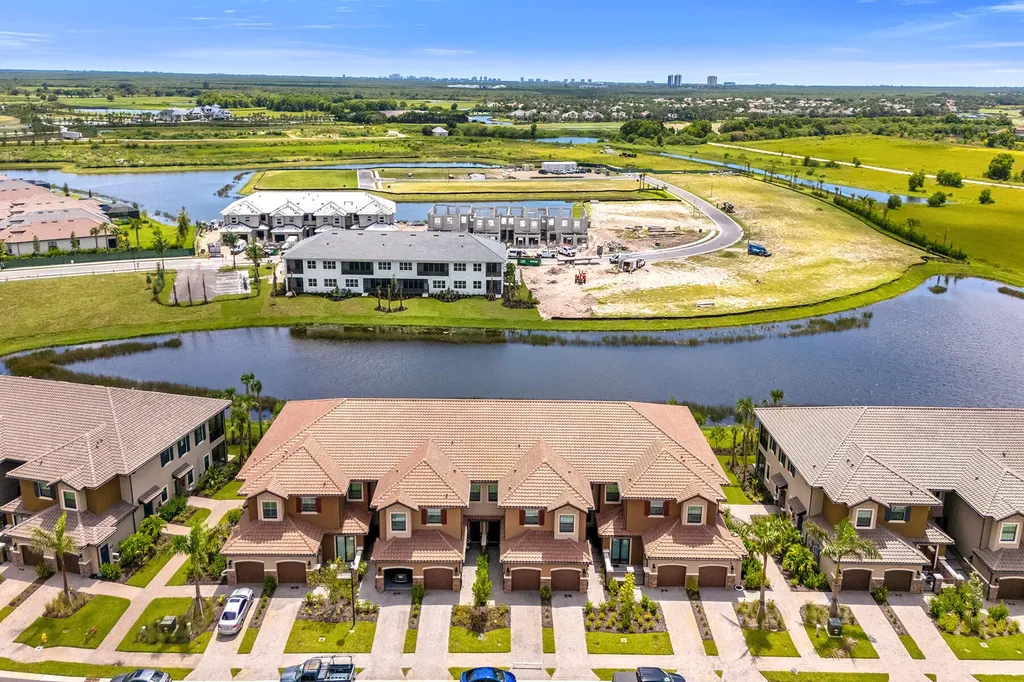 15328 Lucerna Street Naples FL 34114