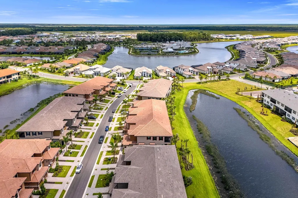 15328 Lucerna Street Naples FL 34114