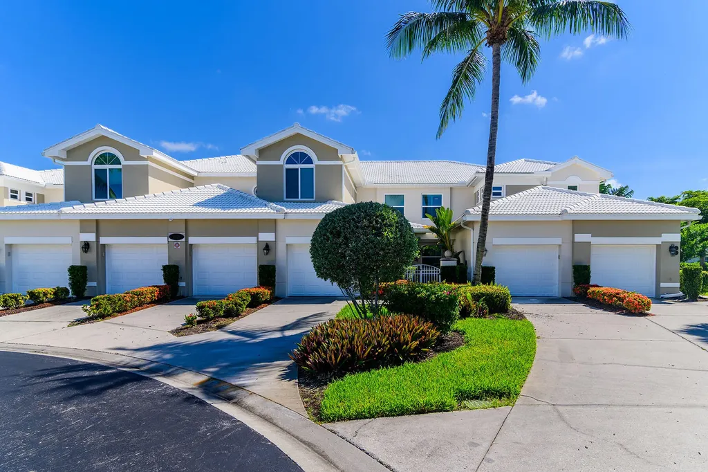 4650 Hawks Nest Way Naples FL 34114