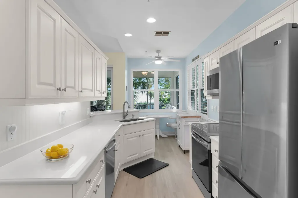 4650 Hawks Nest Way Naples FL 34114