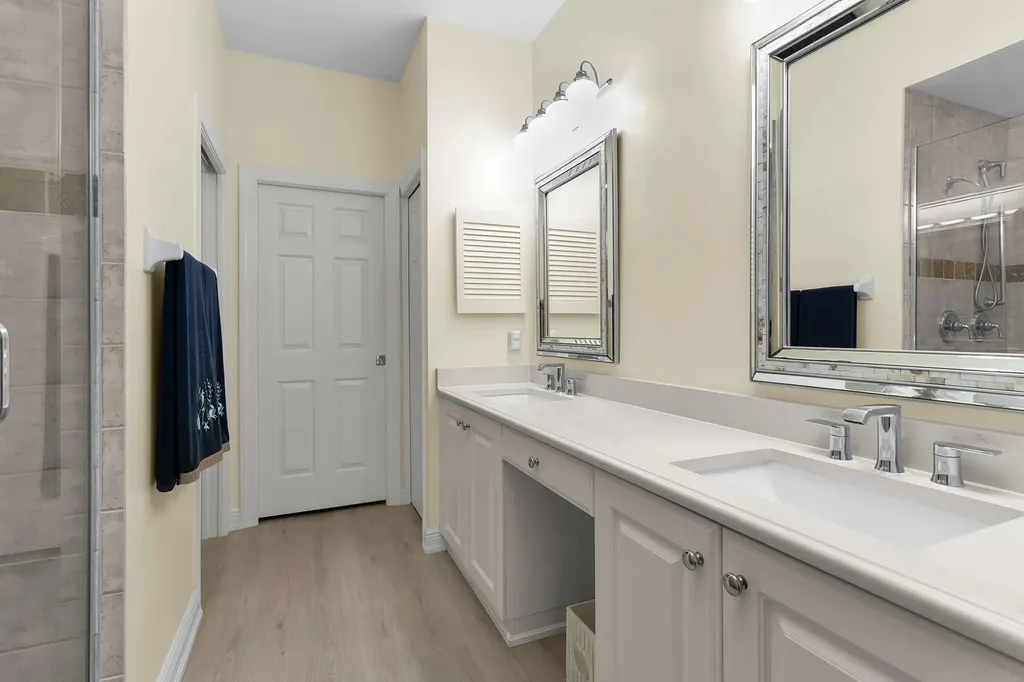 4650 Hawks Nest Way Naples FL 34114