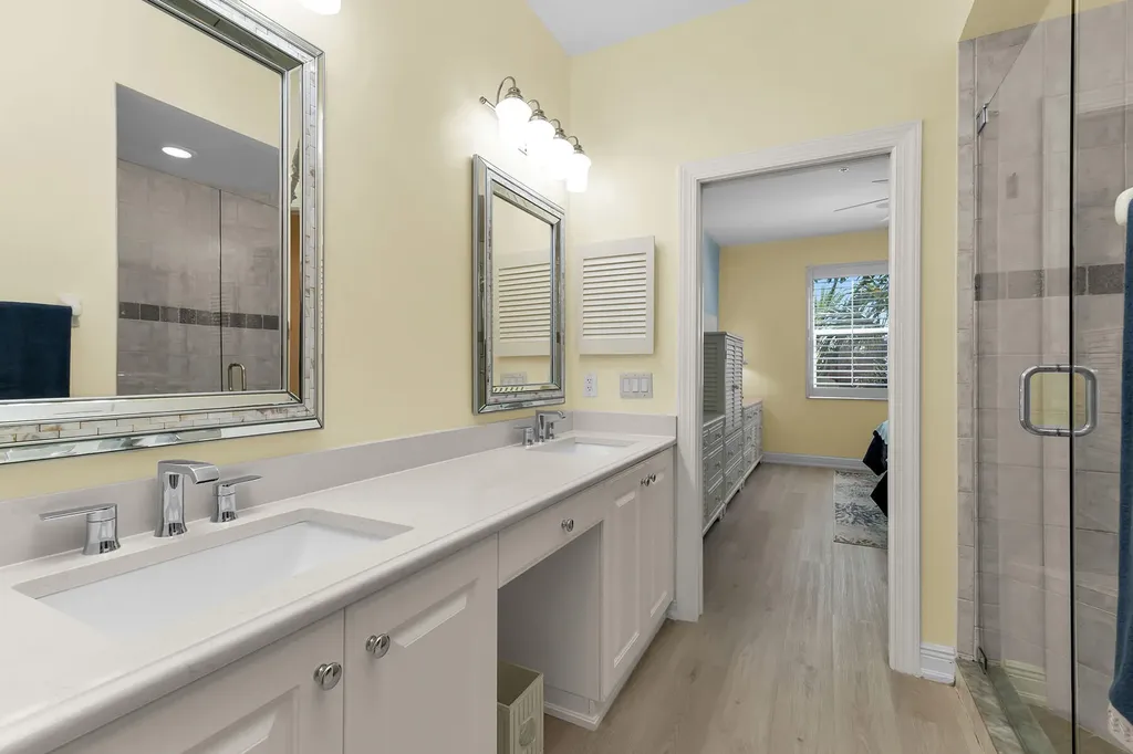 4650 Hawks Nest Way Naples FL 34114