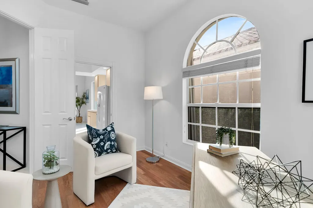 3850 Huelva Court Naples FL 34109