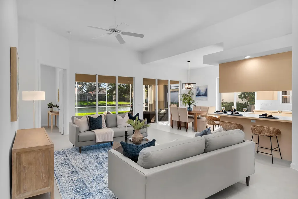 3850 Huelva Court Naples FL 34109