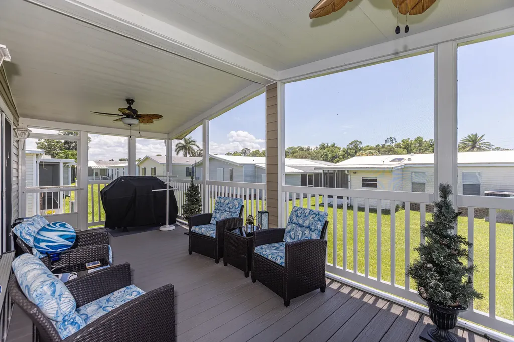 42 Amethyst Avenue Naples FL 34114