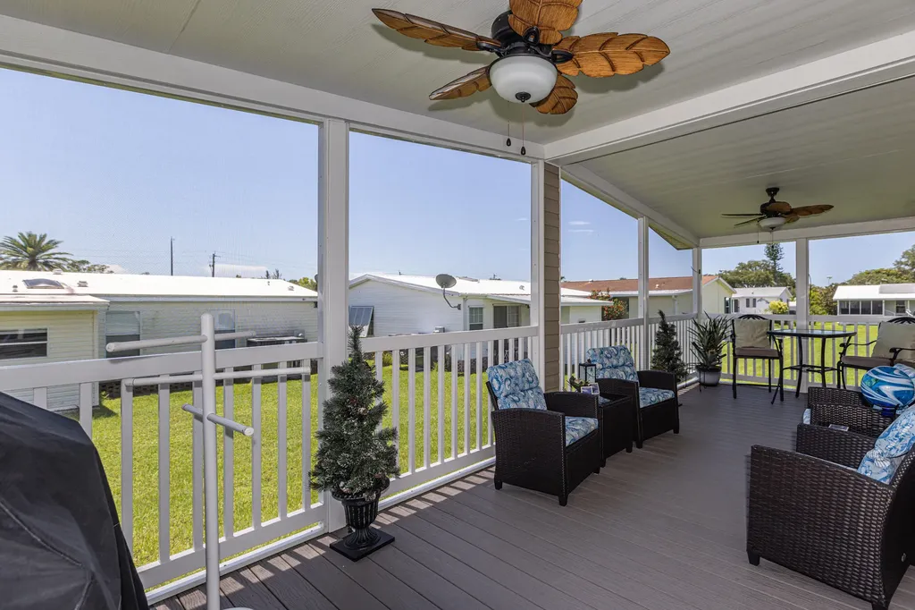 42 Amethyst Avenue Naples FL 34114