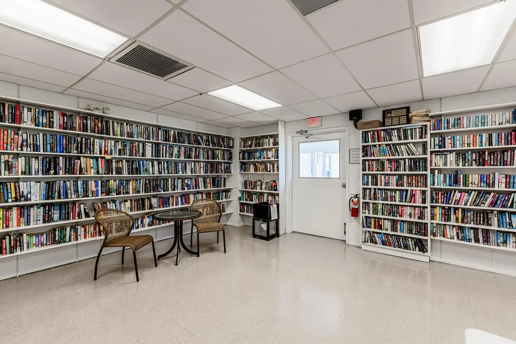 42 Amethyst Avenue Naples FL 34114