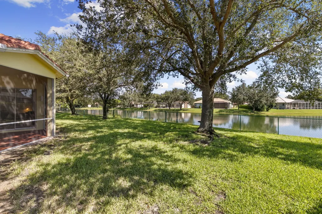 860 Grand Rapids Boulevard Naples FL 34120