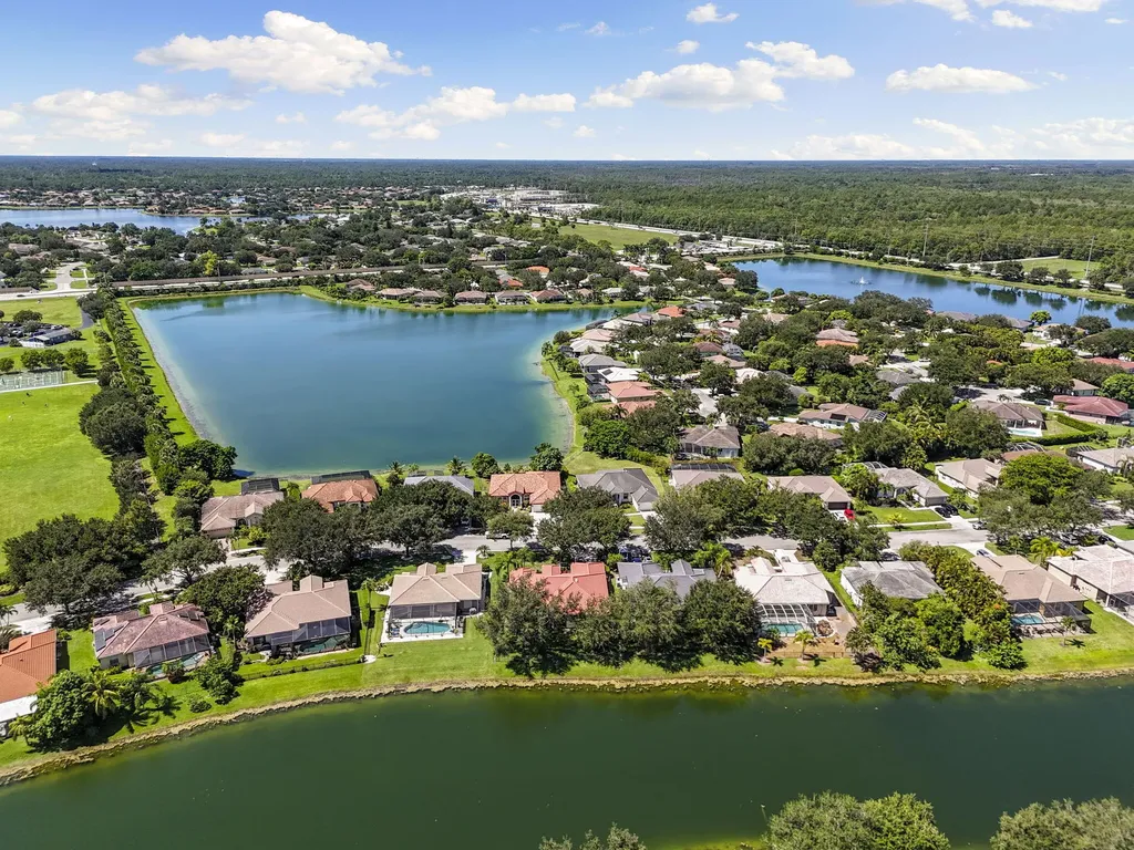 860 Grand Rapids Boulevard Naples FL 34120