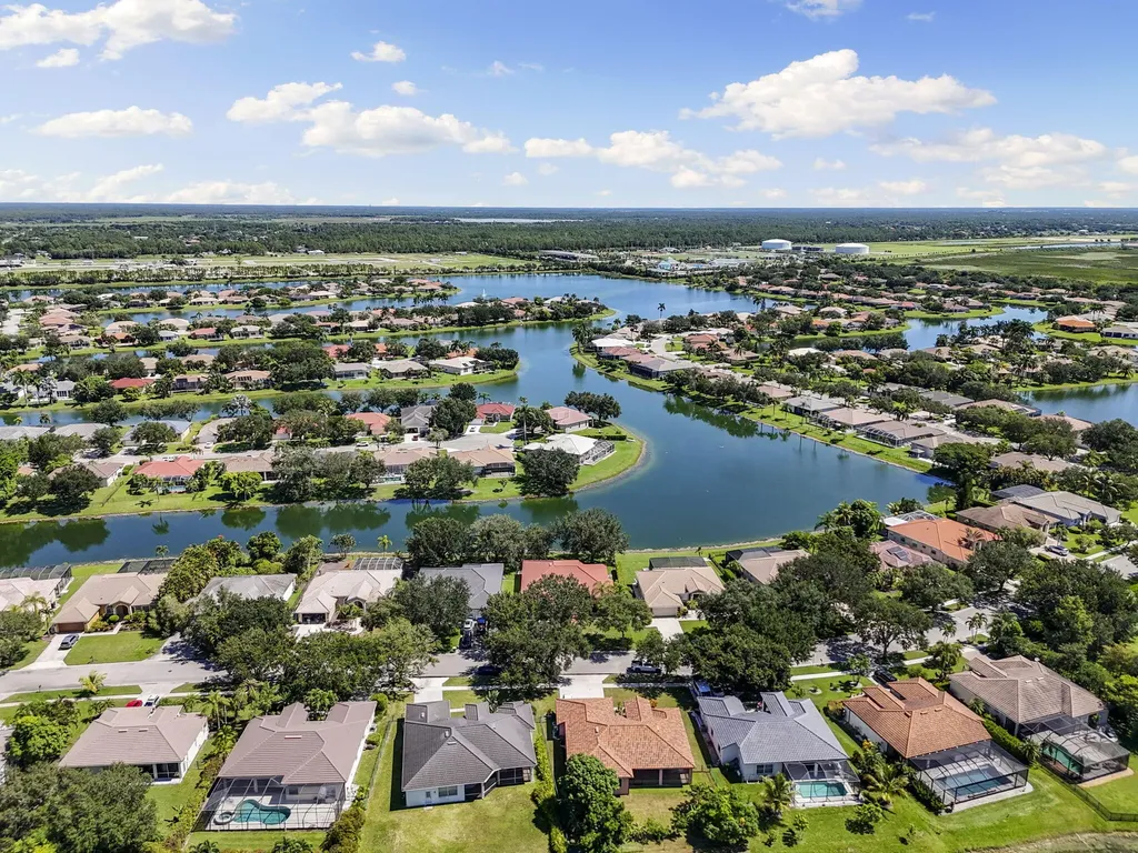 860 Grand Rapids Boulevard Naples FL 34120