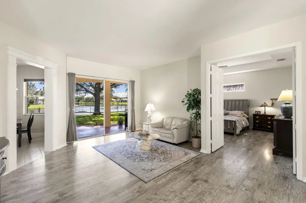 860 Grand Rapids Boulevard Naples FL 34120