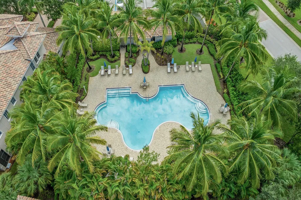 2846 Aviamar Circle Naples FL 34114