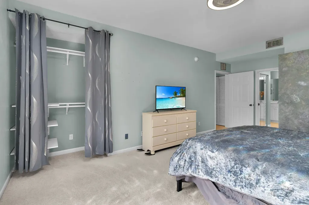 25054 Peacock Naples FL 34114