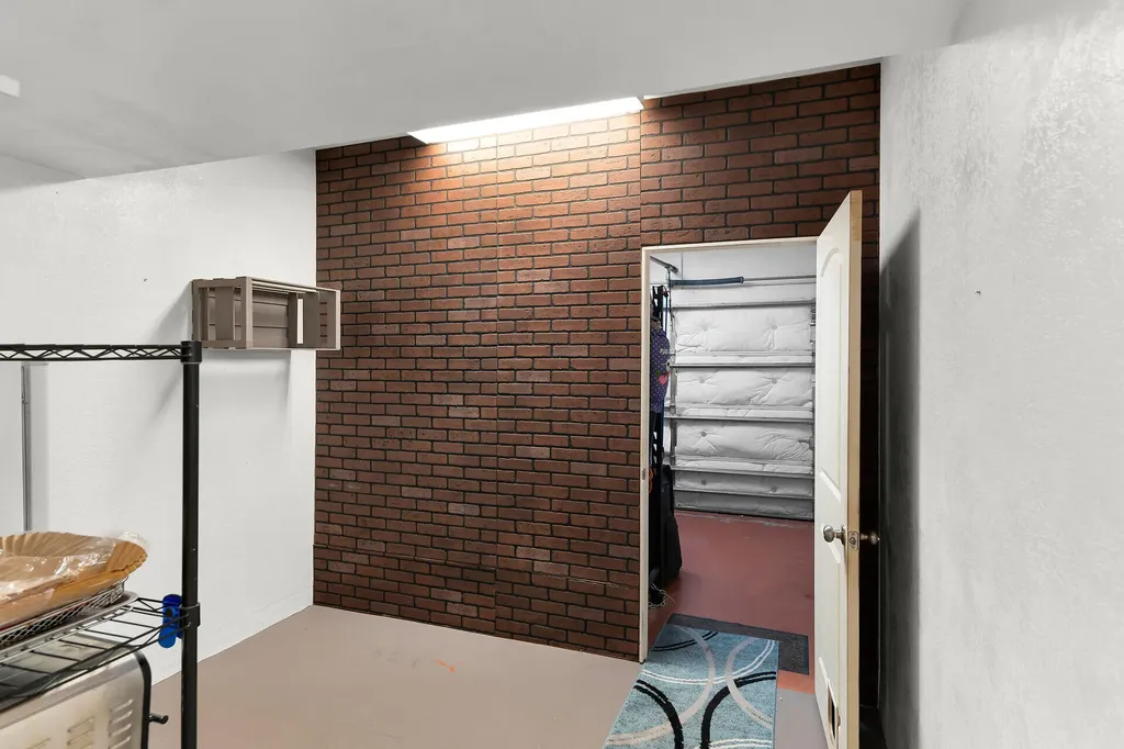 25054 Peacock Naples FL 34114