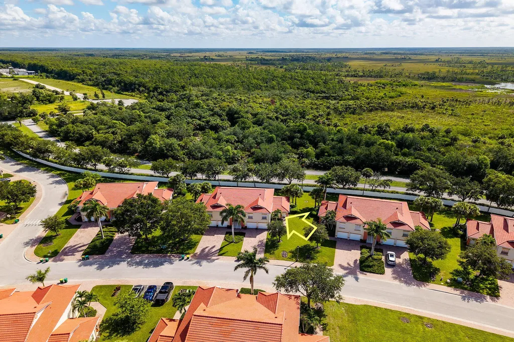 25054 Peacock Naples FL 34114