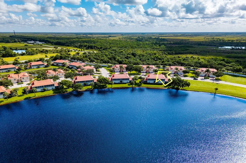 25054 Peacock Naples FL 34114