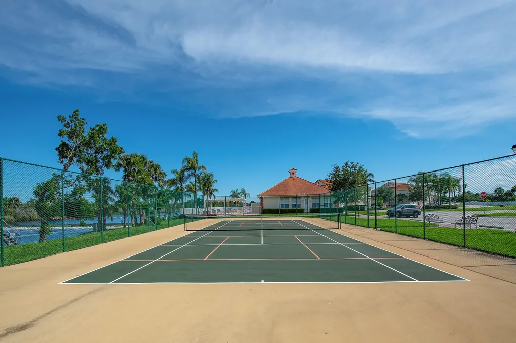 25054 Peacock Naples FL 34114