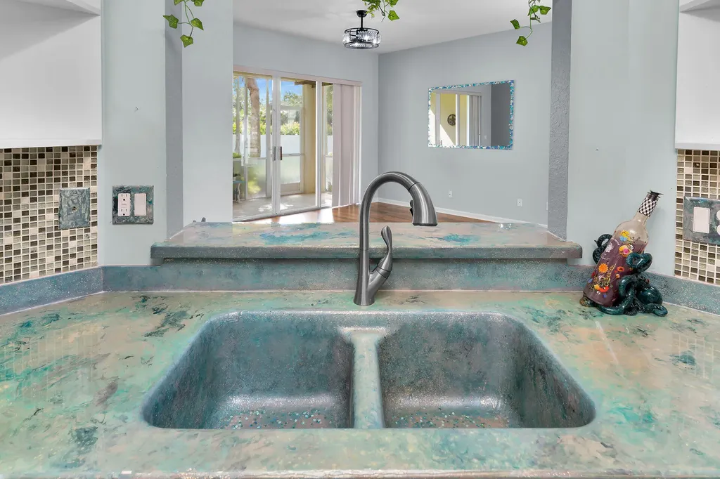 25054 Peacock Naples FL 34114