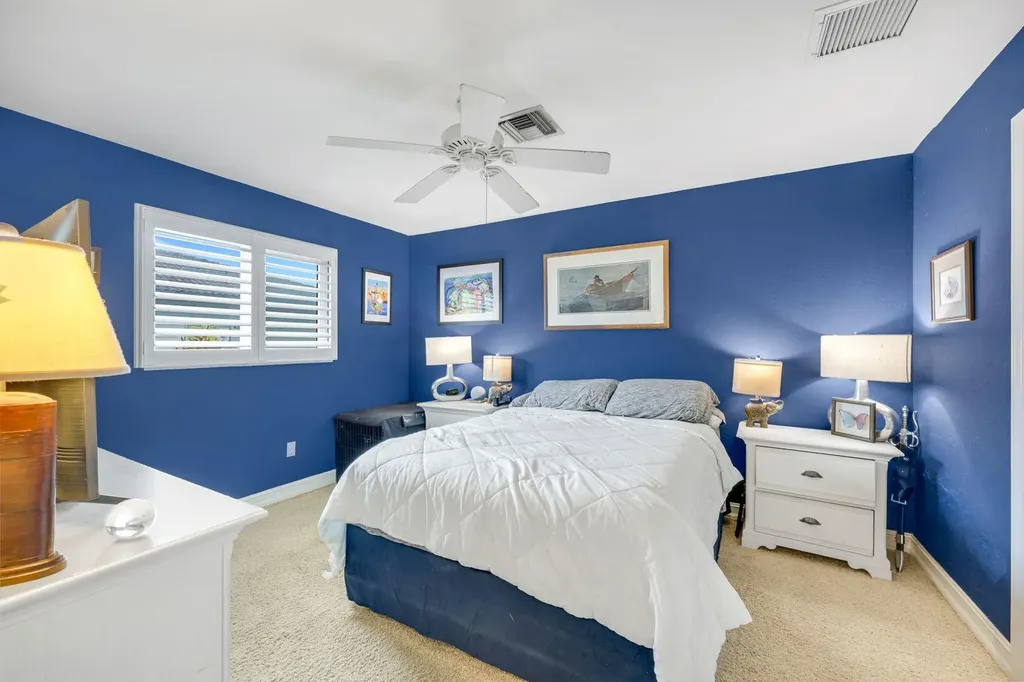 211 Pine Valley Circle Naples FL 34113