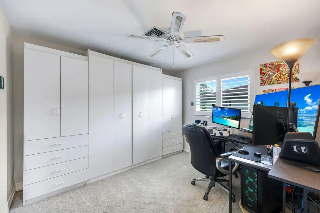 211 Pine Valley Circle Naples FL 34113