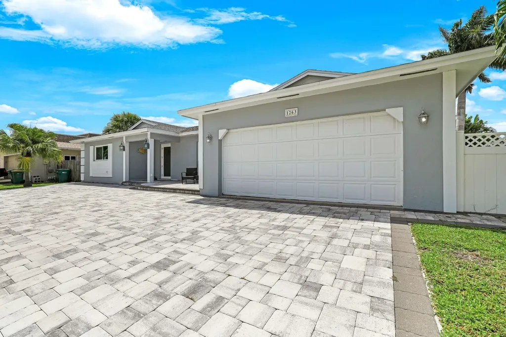 1263 N Collier Boulevard Marco Island FL 34145