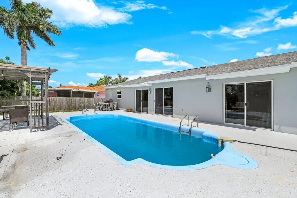 1263 N Collier Boulevard Marco Island FL 34145