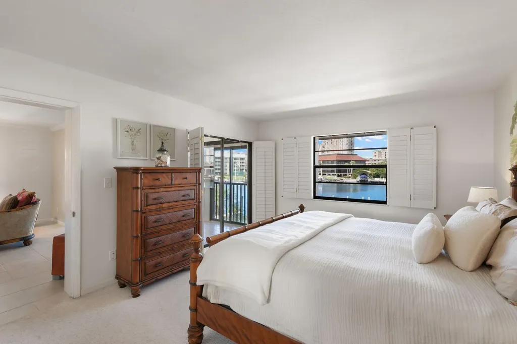 900 Huron Court Marco Island FL 34145