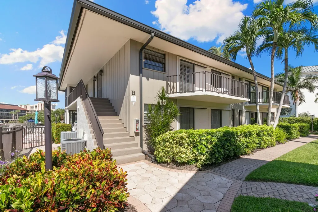 900 Huron Court Marco Island FL 34145