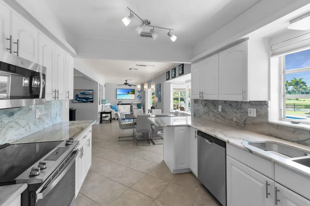 459 Echo Circle Marco Island FL 34145