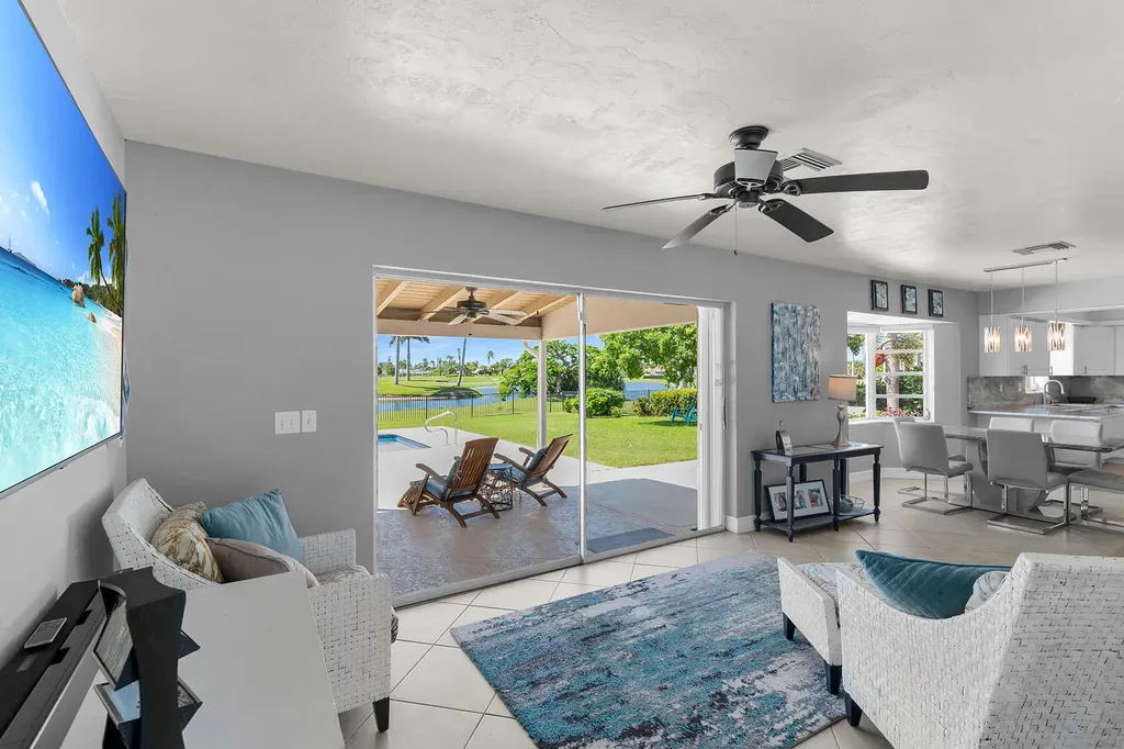 459 Echo Circle Marco Island FL 34145