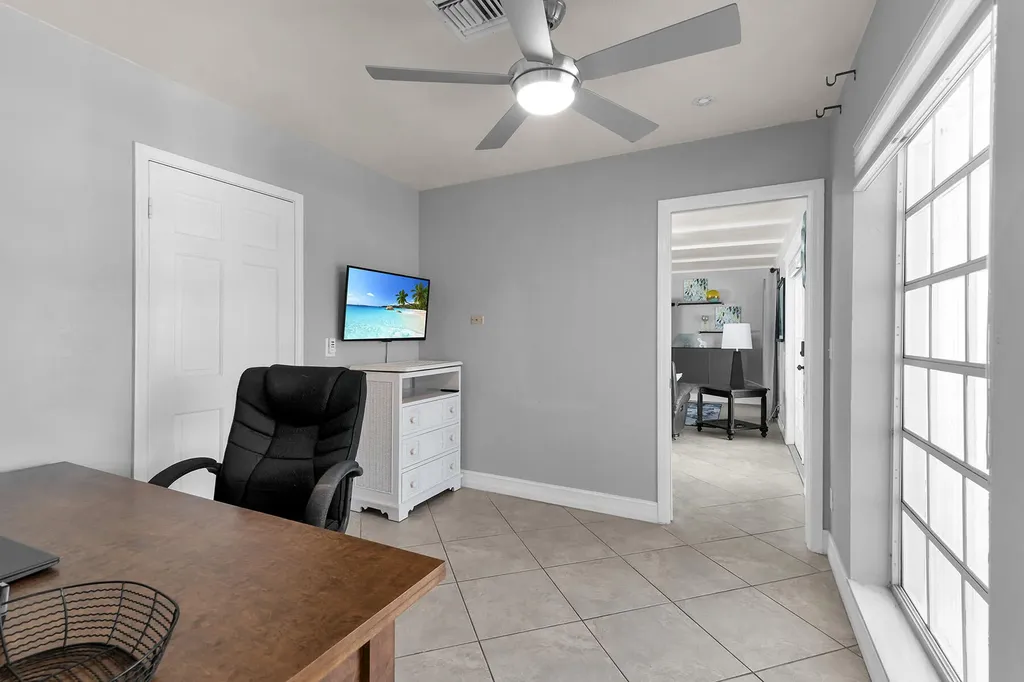 459 Echo Circle Marco Island FL 34145