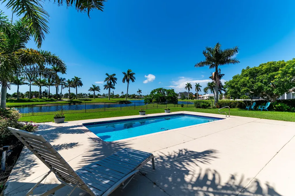 459 Echo Circle Marco Island FL 34145