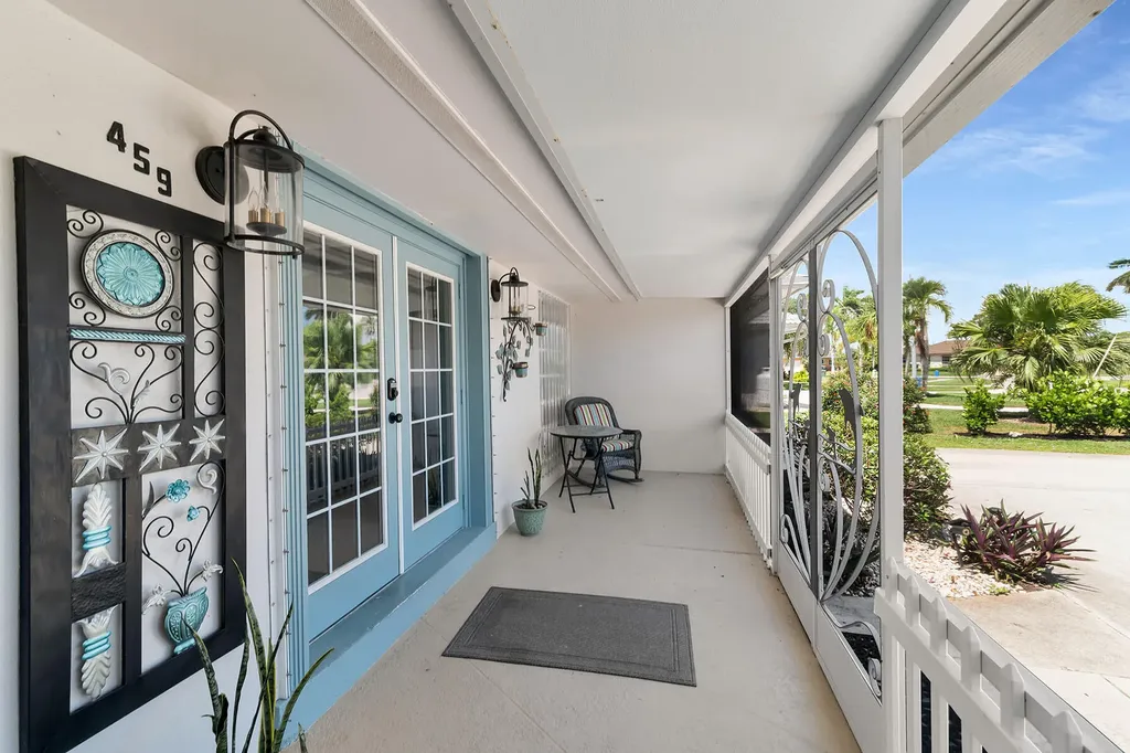 459 Echo Circle Marco Island FL 34145