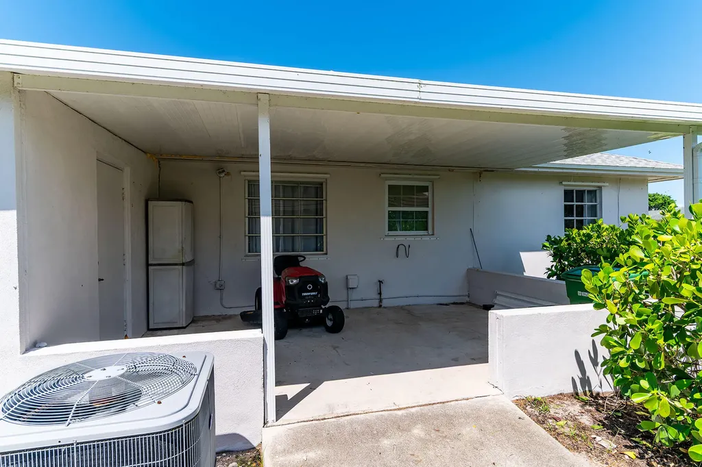 459 Echo Circle Marco Island FL 34145