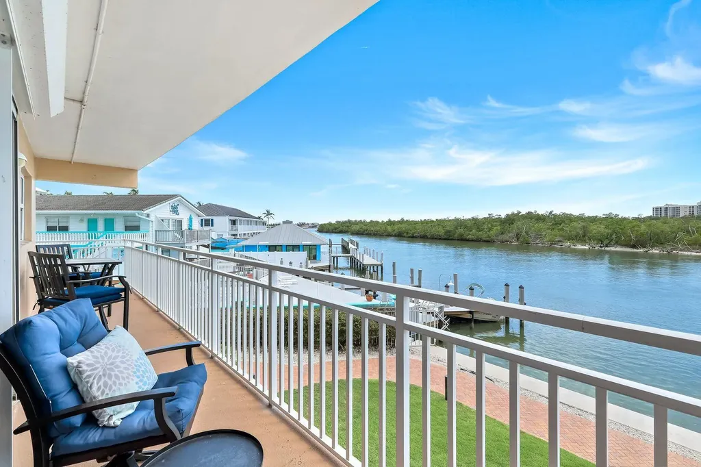 1208 Edington Place Marco Island FL 34145