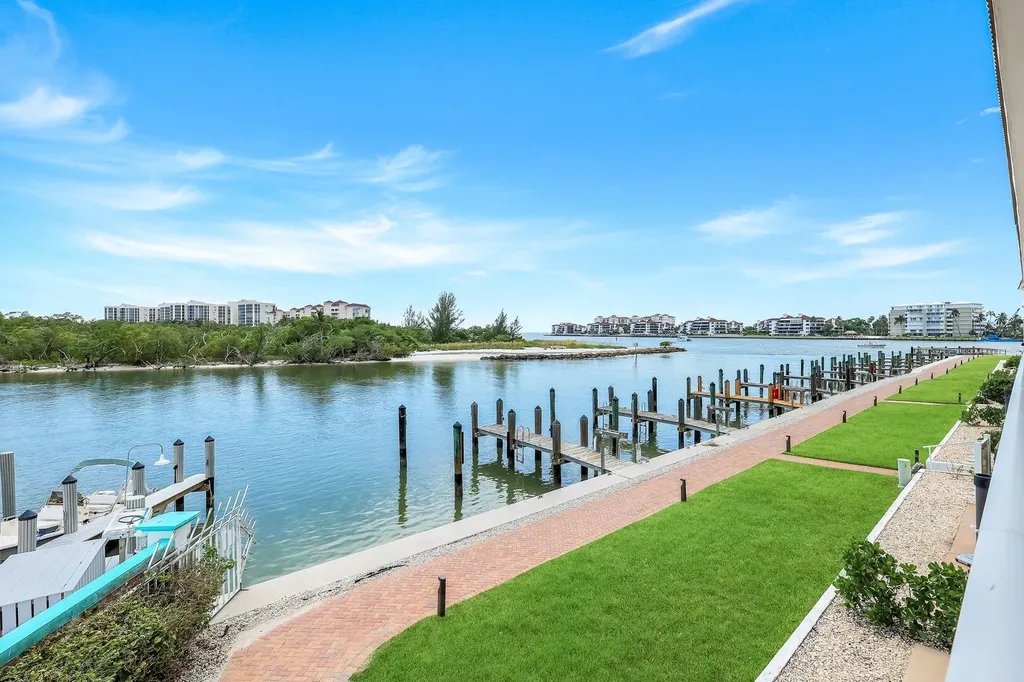 1208 Edington Place Marco Island FL 34145