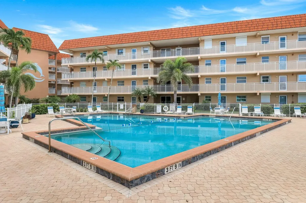 1208 Edington Place Marco Island FL 34145