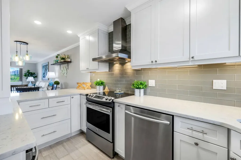 1208 Edington Place Marco Island FL 34145