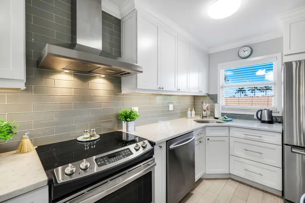 1208 Edington Place Marco Island FL 34145