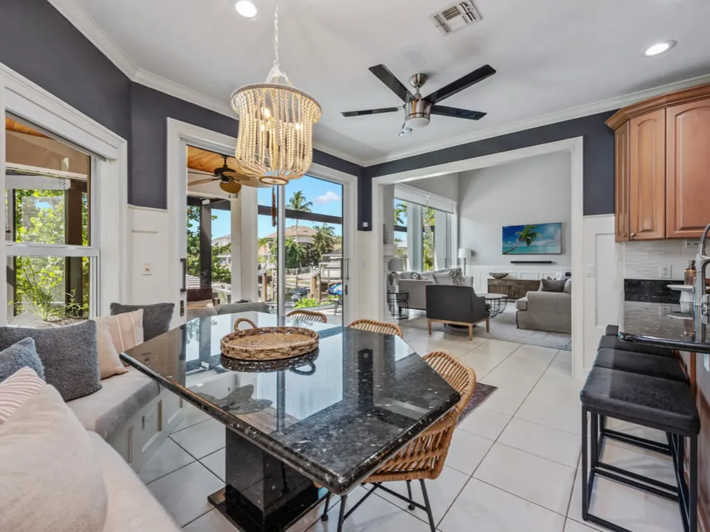 190 Geranium Court Marco Island FL 34145