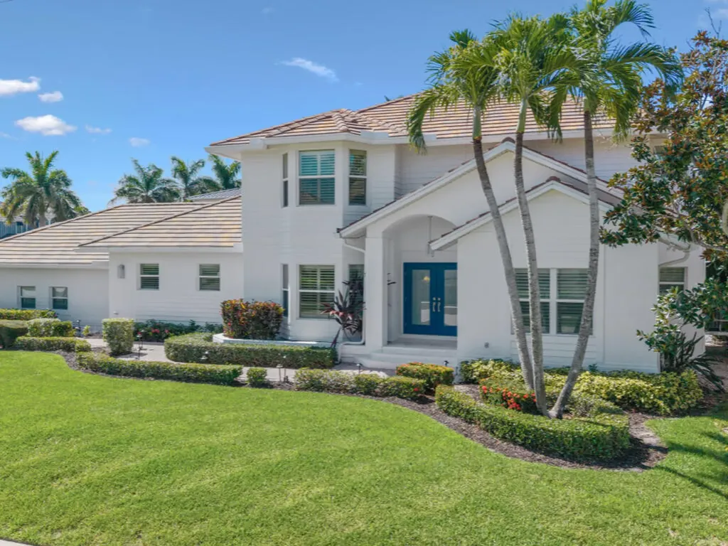 190 Geranium Court Marco Island FL 34145