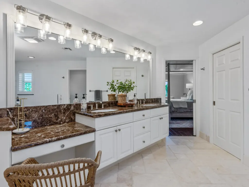 190 Geranium Court Marco Island FL 34145