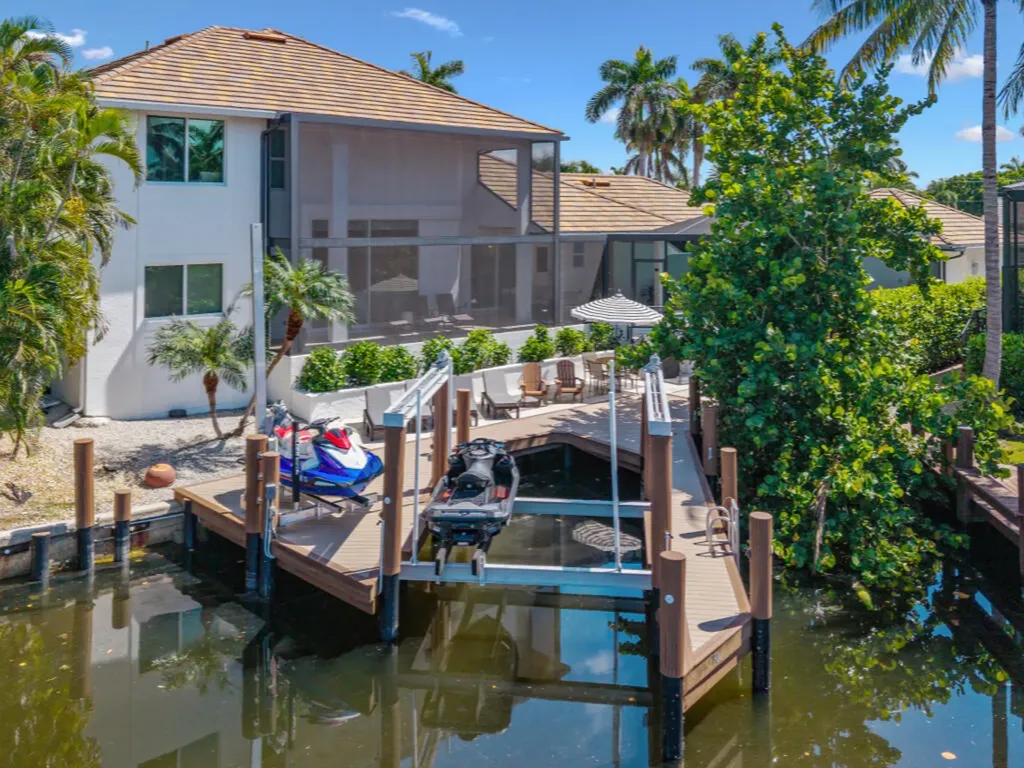 190 Geranium Court Marco Island FL 34145