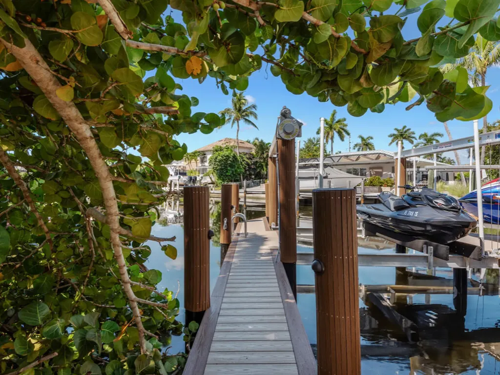 190 Geranium Court Marco Island FL 34145