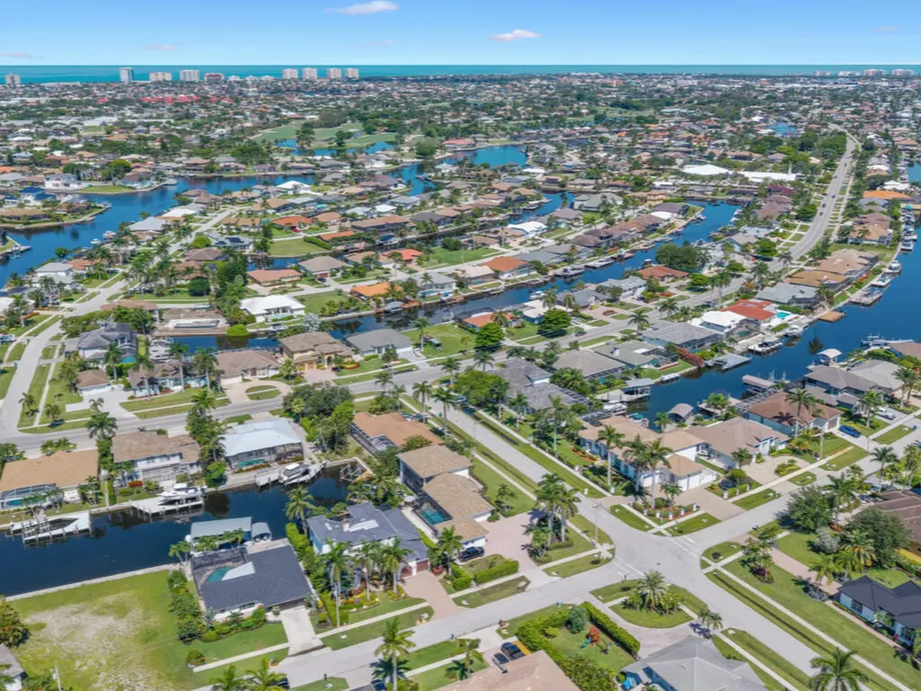 190 Geranium Court Marco Island FL 34145