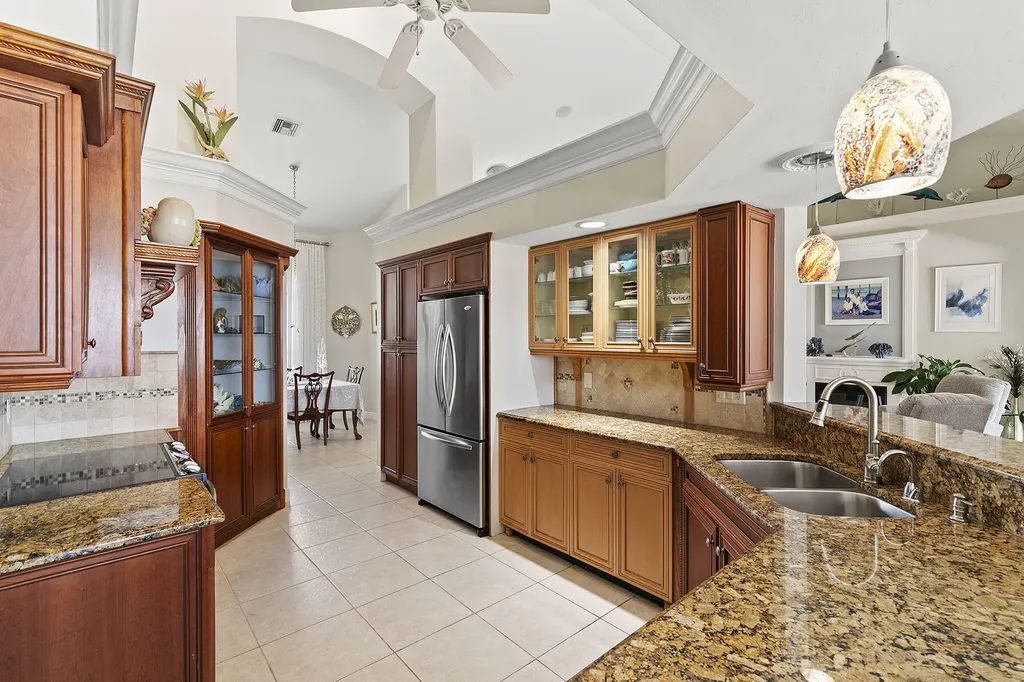 1264 Whiteheart Avenue Marco Island FL 34145