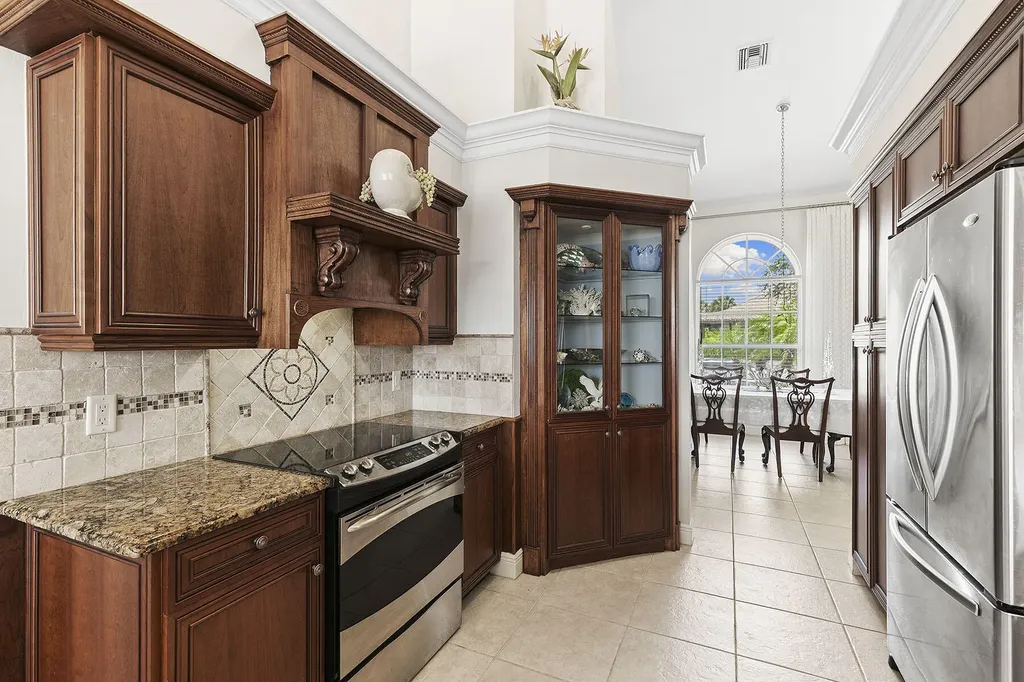 1264 Whiteheart Avenue Marco Island FL 34145