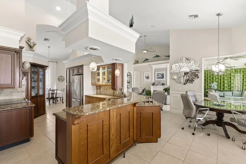 1264 Whiteheart Avenue Marco Island FL 34145