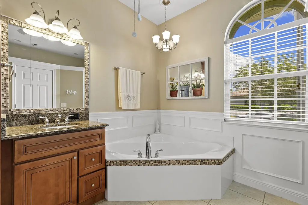 1264 Whiteheart Avenue Marco Island FL 34145